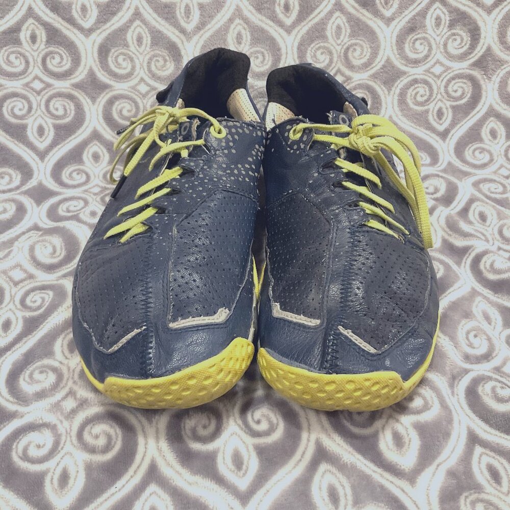 Skora Form, minimalist running shoe, M11